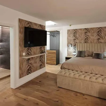 Boutiquehotel Reuter Gmbh 4*