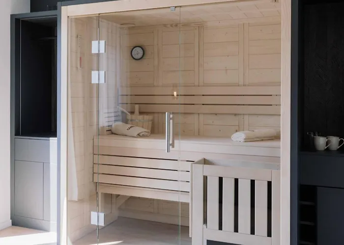 Boutiquehotel Reuter Gmbh 4*